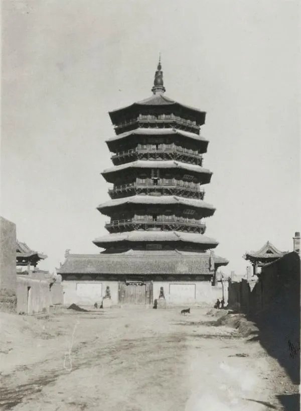 梁思成的手绘中国古建筑,惊艳了世人