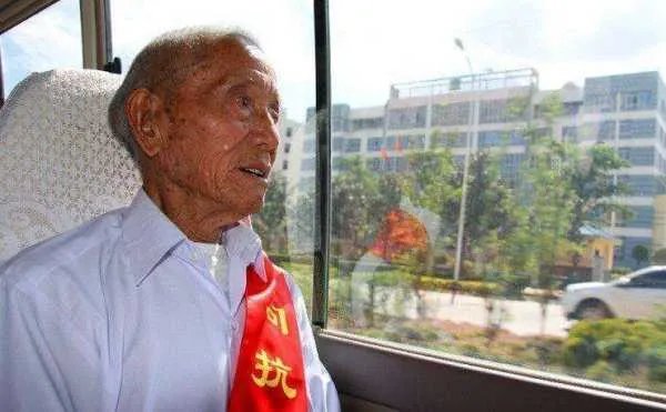 在缅最后一位中国远征军老兵逝世,他的背后有哪些故事?
